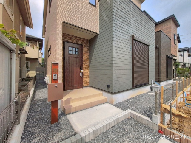 千葉県松戸市新松戸南2丁目の新築戸建て完成写真 2026年4月16日撮影