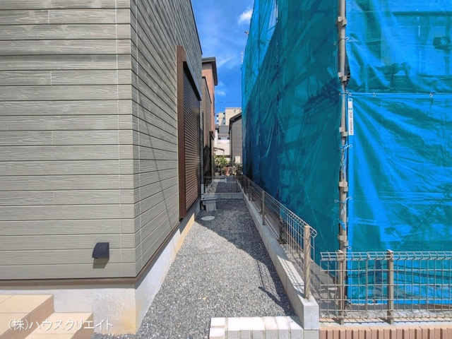 千葉県松戸市新松戸南2丁目の新築戸建て完成写真 2026年5月12日撮影