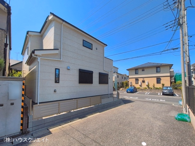 千葉県松戸市栄町8丁目の新築戸建て完成写真 2026年5月17日撮影