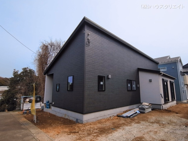千葉県松戸市小金の新築戸建て外構写真 2026年3月12日撮影