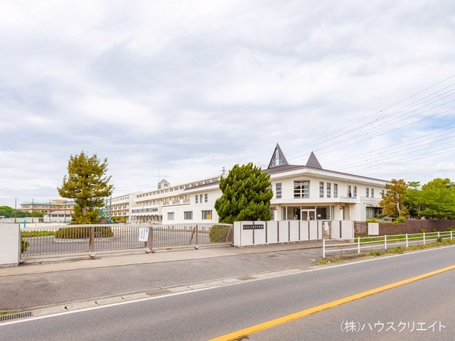 千葉県松戸市幸田4丁目の新築戸建て周辺 松戸市立小金北中学校 距離820m