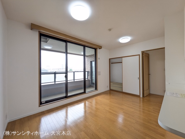 ネオステージ大宮 リビング