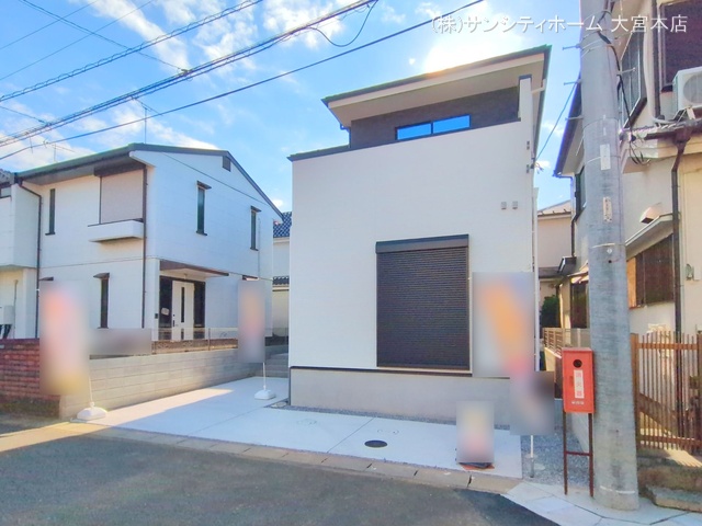 埼玉県さいたま市岩槻区本丸１丁目の新築戸建て完成写真 2025年11月19日撮影