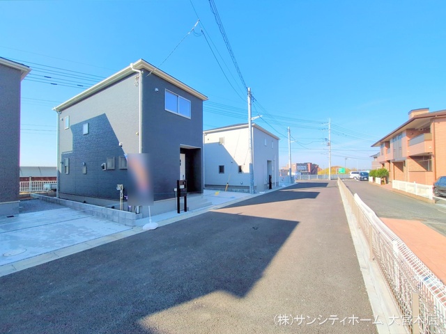 埼玉県さいたま市岩槻区西原台２丁目の新築戸建て完成写真 2025年11月26日撮影