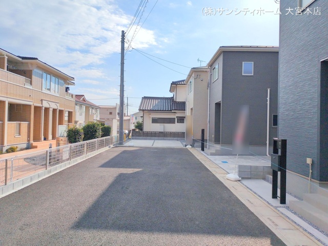 埼玉県さいたま市岩槻区西原台２丁目の新築戸建て完成写真 2025年11月26日撮影