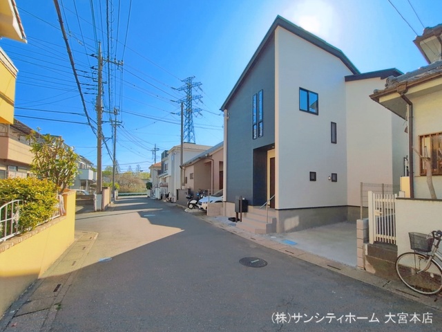 埼玉県さいたま市見沼区大字小深作の新築戸建て完成写真 2026年4月7日撮影