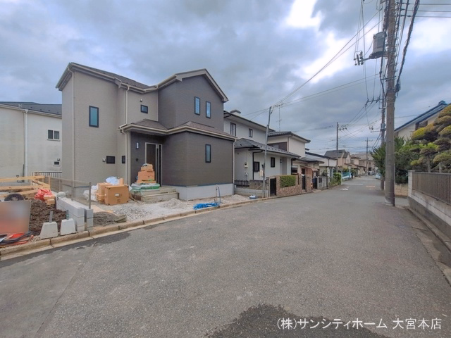 埼玉県さいたま市岩槻区加倉4丁目の新築戸建て外構写真 2026年6月4日撮影