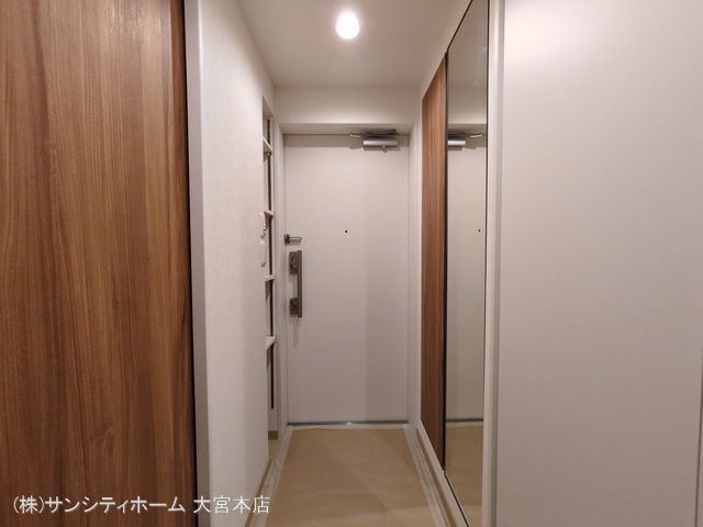 THE　OMIYA　TOWERS 玄関