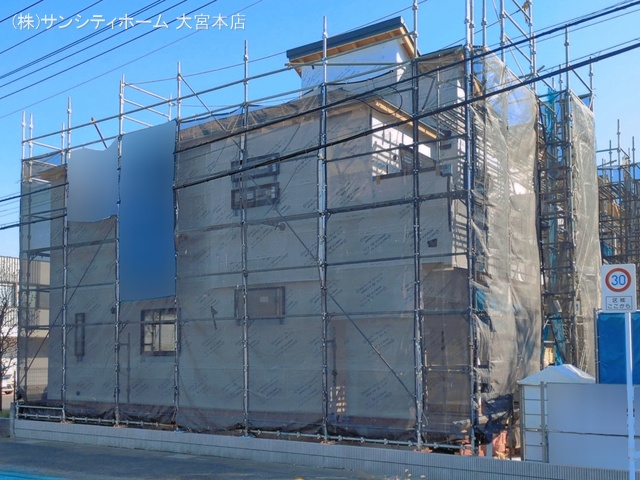 埼玉県さいたま市見沼区春岡２丁目の新築戸建てシート写真 2026年4月7日撮影