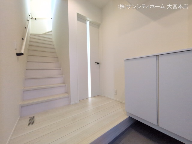 さいたま市岩槻区城南1丁目（戸建）01 玄関