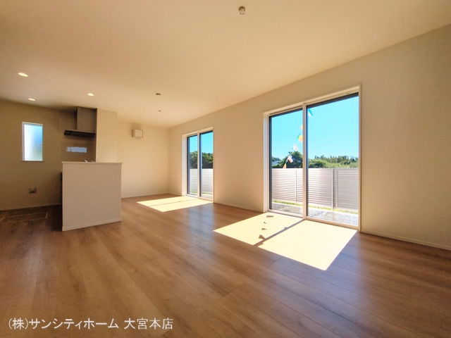 さいたま市岩槻区城南1丁目（戸建）02 リビング