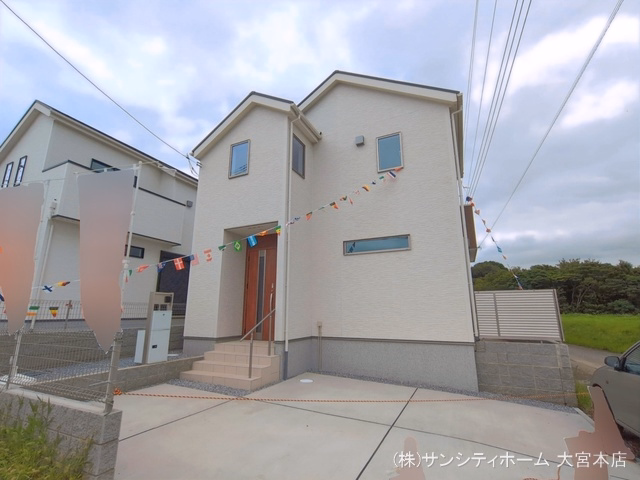 新築戸建て さいたま岩槻区城南1丁目25-1期 2号棟 完成