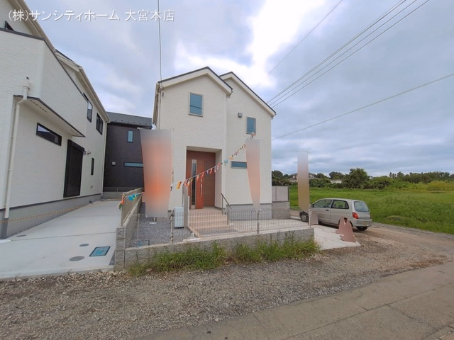 新築戸建て さいたま岩槻区城南1丁目25-1期 2号棟 完成
