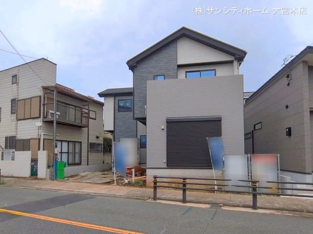 新築戸建て さいたま市岩槻区愛宕町1期 1号棟 外構