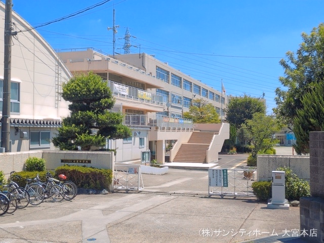 さいたま市立七里中学校