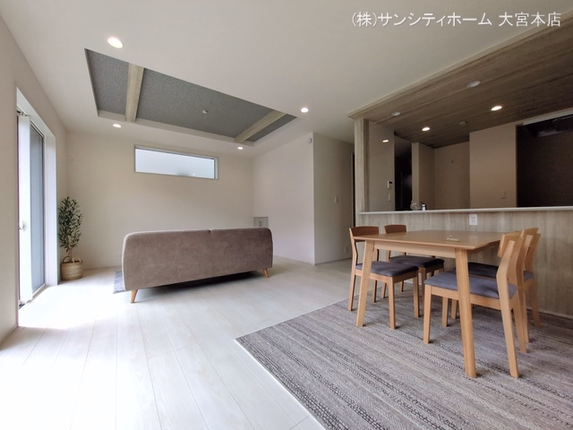 さいたま市見沼区大字大谷(戸建)01 リビング
