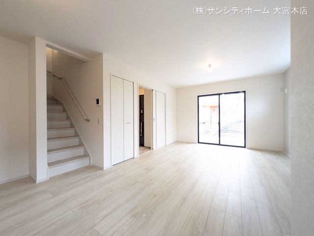 さいたま市見沼区東大宮1丁目（戸建）02 リビング