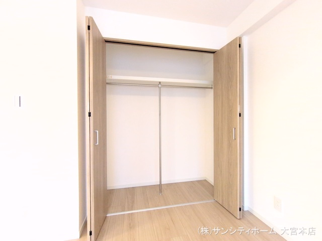 ライオンズガーデン大宮第3 収納(ウォークインクローゼット)