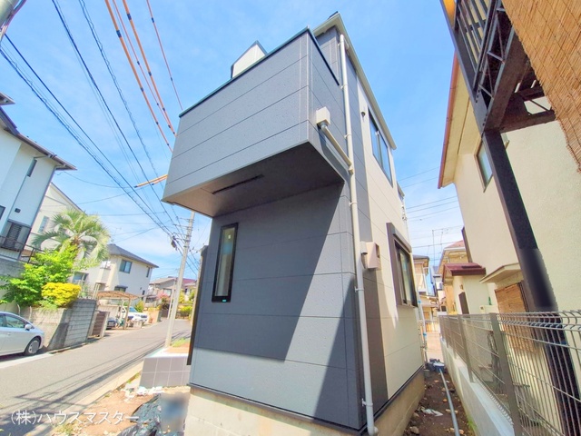 埼玉県さいたま市大宮区堀の内町3丁目の新築戸建て外構写真 2025年8月17日撮影