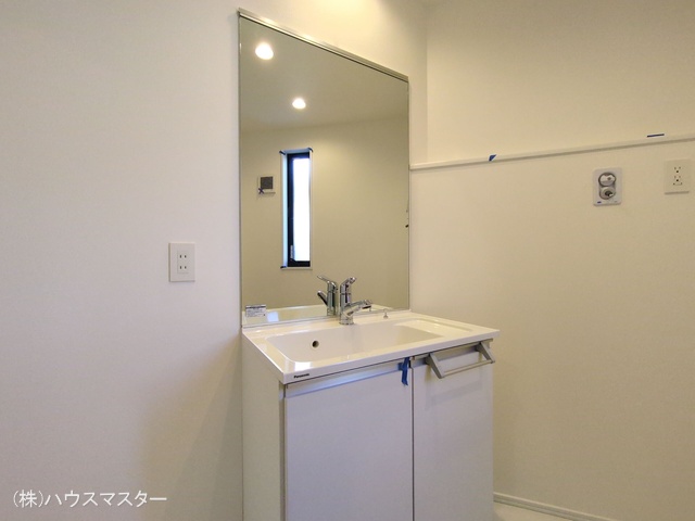 埼玉県さいたま市大宮区堀の内町3丁目の新築戸建て洗面所写真 2025年10月1日撮影