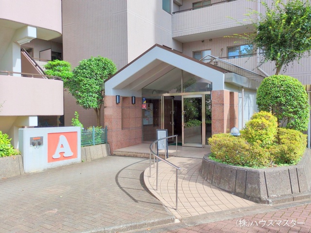 埼玉県さいたま市北区日進町１丁目のマンション『ベルヴィル大宮A棟』外観写真 2025年7月16日撮影