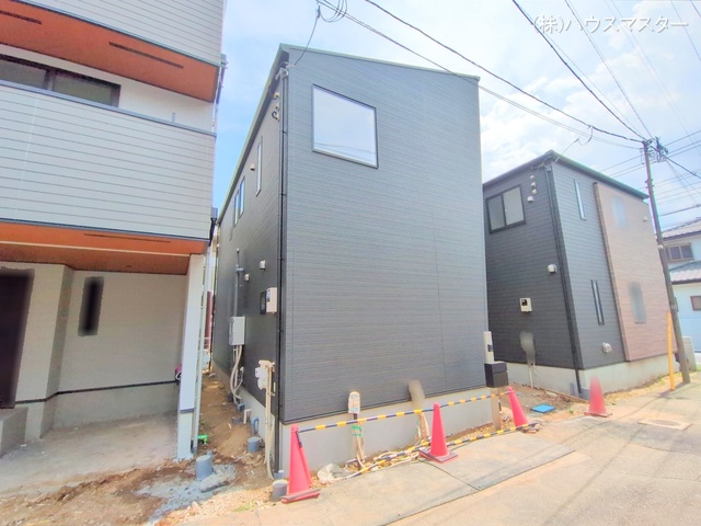埼玉県さいたま市大宮区天沼町２丁目の新築戸建て外構写真 2025年8月5日撮影