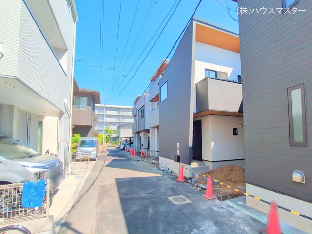 埼玉県さいたま市大宮区天沼町２丁目の新築戸建て外構写真 2025年9月25日撮影