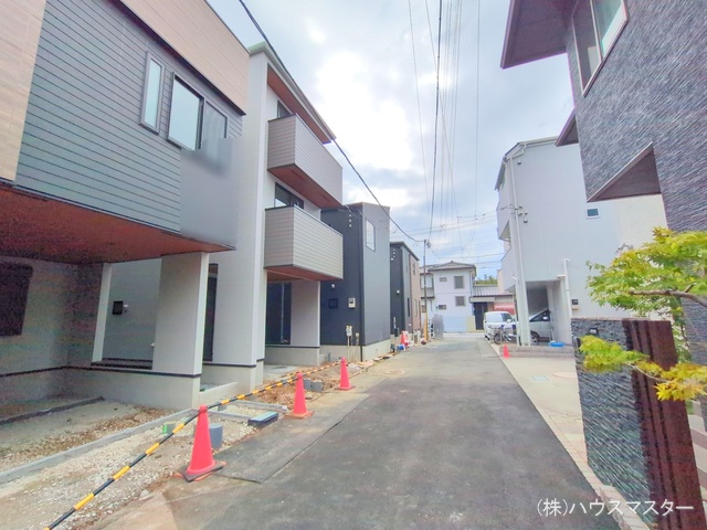 埼玉県さいたま市大宮区天沼町２丁目の新築戸建て外構写真 2025年10月5日撮影