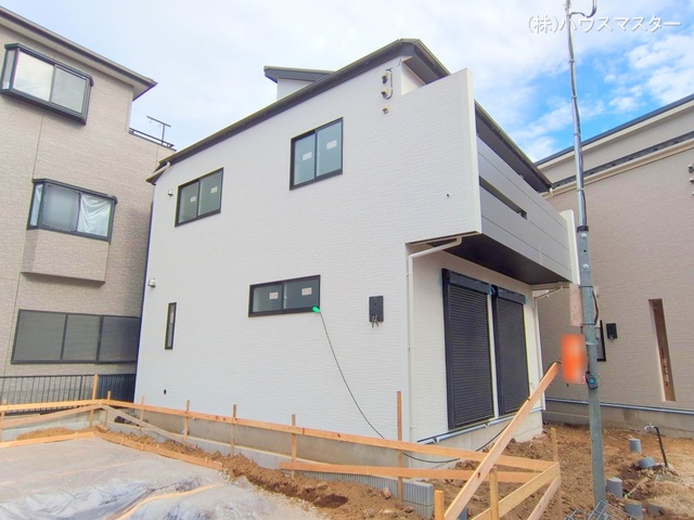 埼玉県さいたま市大宮区堀の内町２丁目の新築戸建て外構写真 2025年9月28日撮影
