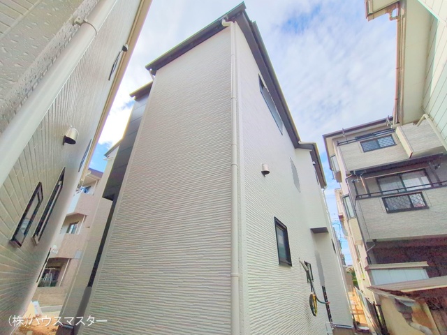 埼玉県さいたま市大宮区堀の内町２丁目の新築戸建て外構写真 2025年9月28日撮影