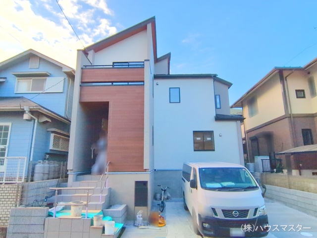 埼玉県さいたま市見沼区深作３丁目の新築戸建て完成写真 2025年12月18日撮影