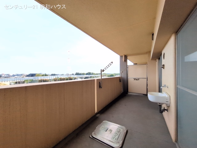 コンフォート若葉ポルカ バルコニー