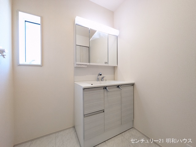 川越市大字的場（戸建）03 洗面所