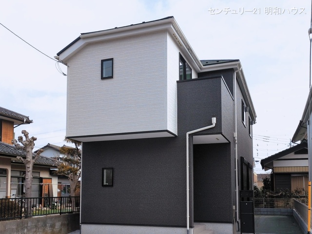 埼玉県鶴ヶ島市大字中新田の新築戸建て外構写真 2026年3月17日撮影