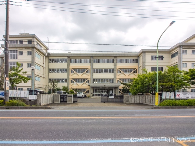 鶴ヶ島市立藤中学校