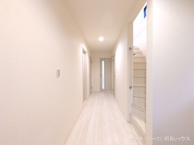 鶴ヶ島市大字下新田(戸建)02 玄関
