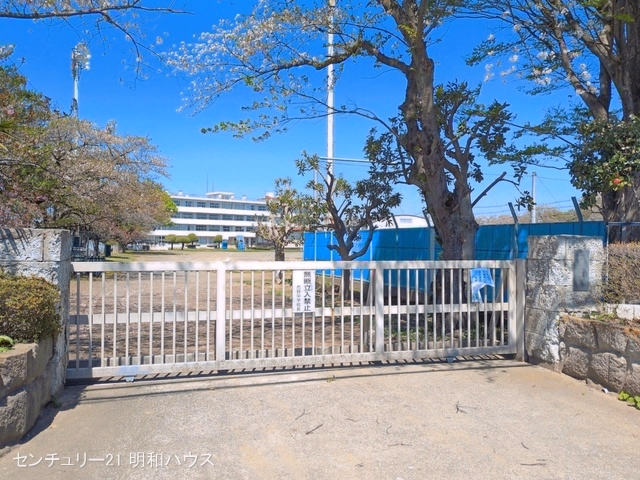 川越市立芳野中学校
