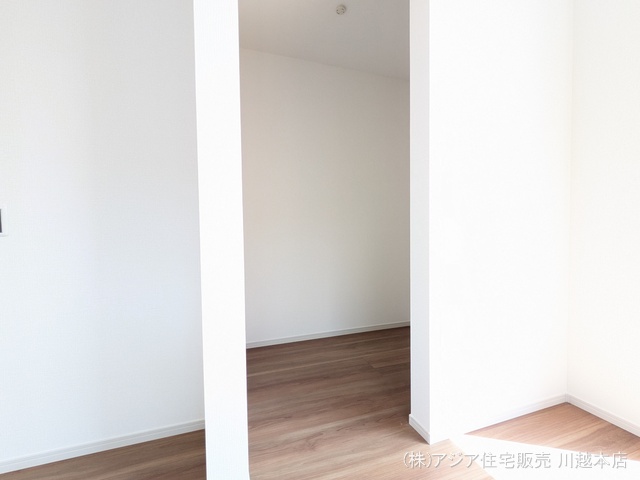 埼玉県川越市今成１丁目の新築戸建て収納(ウォークインクローゼット)写真 2025年8月28日撮影