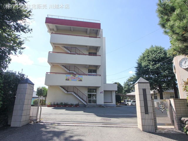 川越市立川越第一中学校 距離800m
