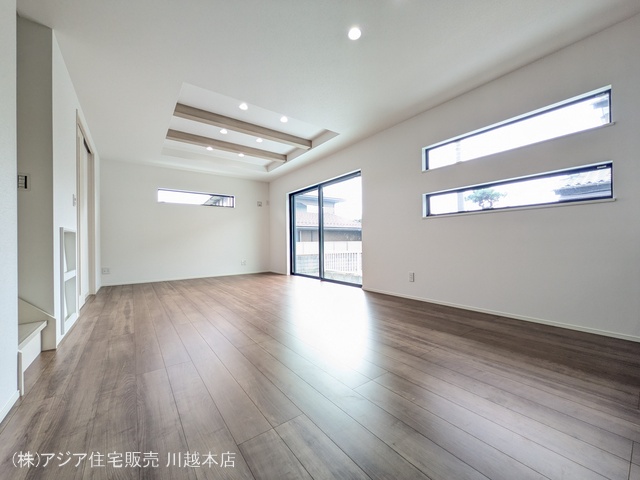 埼玉県川越市上野田町の新築戸建てリビング写真 2025年8月24日撮影