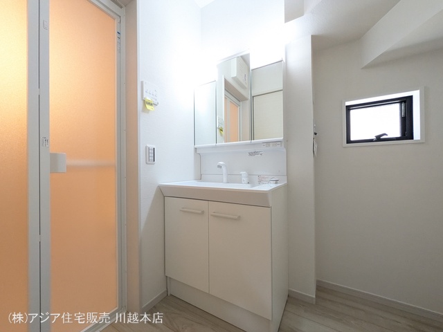 埼玉県川越市宮元町の新築戸建て洗面所写真 2025年8月28日撮影