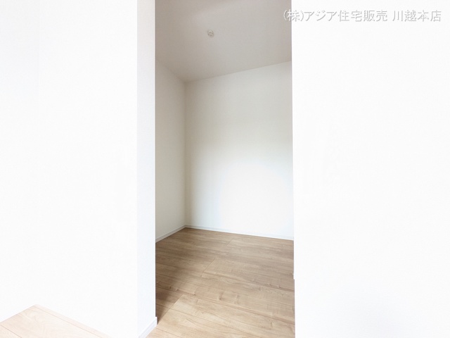 埼玉県川越市宮元町の新築戸建て収納(ウォークインクローゼット)写真 2025年8月28日撮影