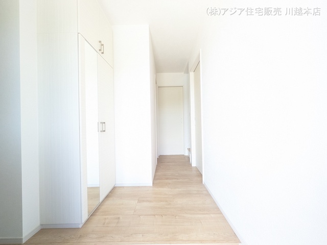 埼玉県川越市宮元町の新築戸建て玄関写真 2025年8月28日撮影