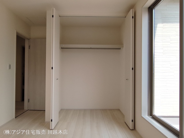 埼玉県川越市大字寺尾の新築戸建て収納(ウォークインクローゼット)写真 2025年8月27日撮影