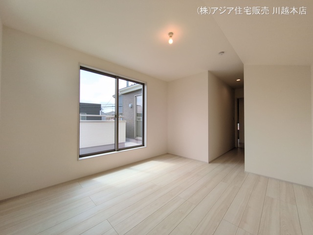 埼玉県川越市大字寺尾の新築戸建て居室メイン写真 2025年8月27日撮影