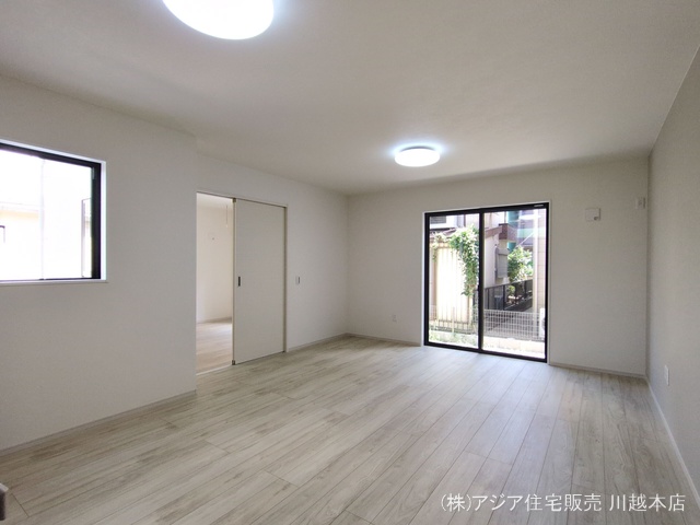 埼玉県川越市大字今福の新築戸建て内装写真 2025年8月28日撮影