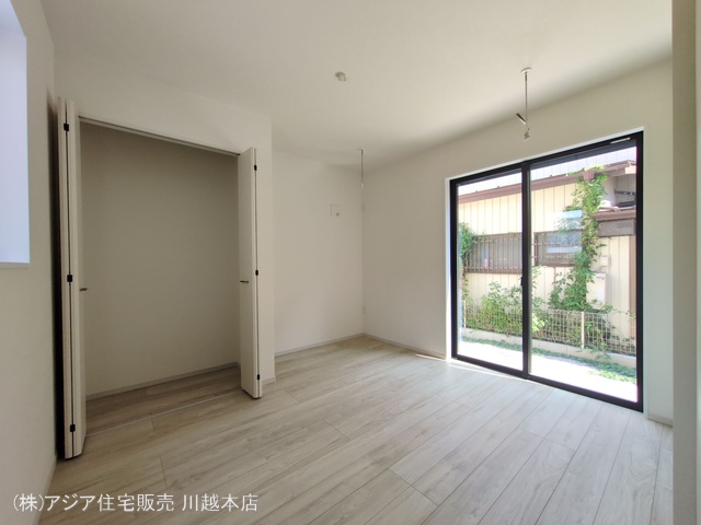 埼玉県川越市大字今福の新築戸建て居室サブ写真 2025年8月28日撮影