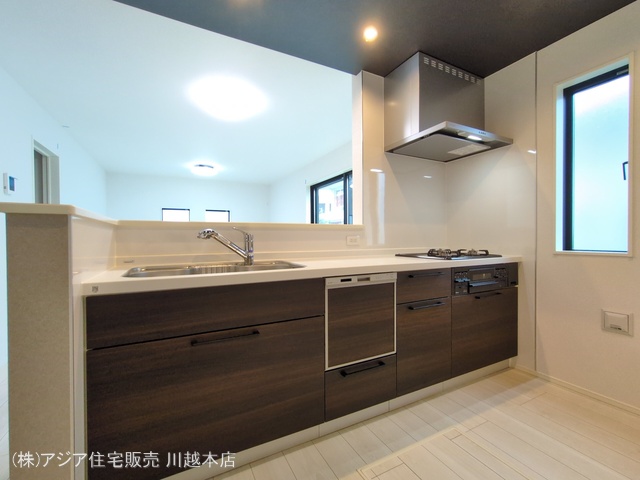埼玉県川越市小仙波町２丁目の新築戸建てキッチン写真 2025年9月3日撮影