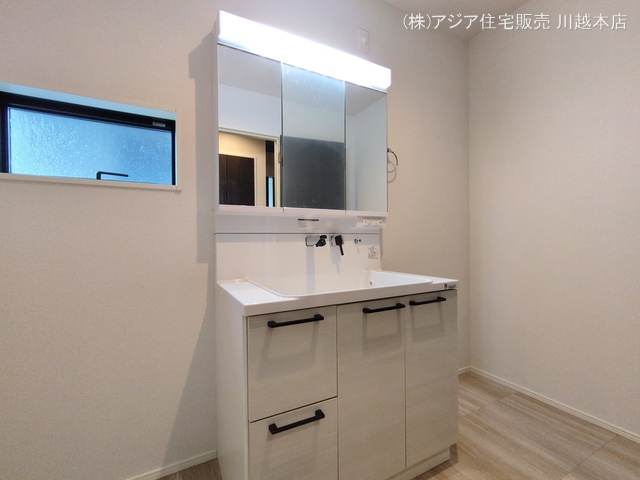 埼玉県川越市小仙波町２丁目の新築戸建て洗面所写真 2025年9月3日撮影
