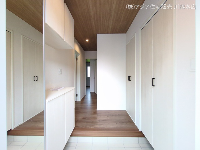 埼玉県川越市小仙波町２丁目の新築戸建て玄関写真 2025年9月3日撮影